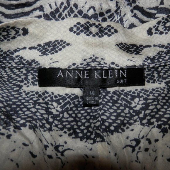 Anne Klein Size 14 Snake Print 100% Silk Shirt Top - Picture 7 of 8